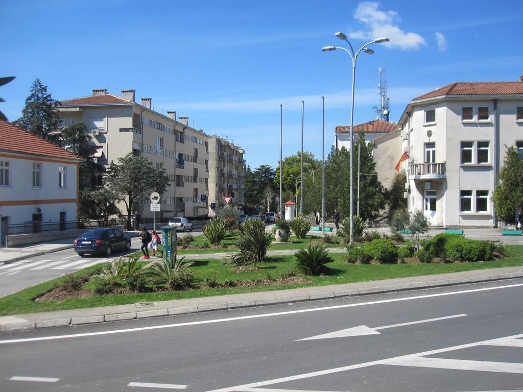 Apartments City Center Tivat Exterior photo