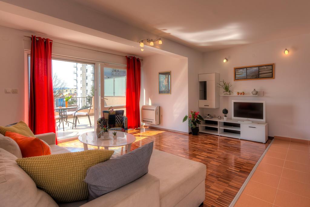 Apartments City Center Tivat Exterior photo